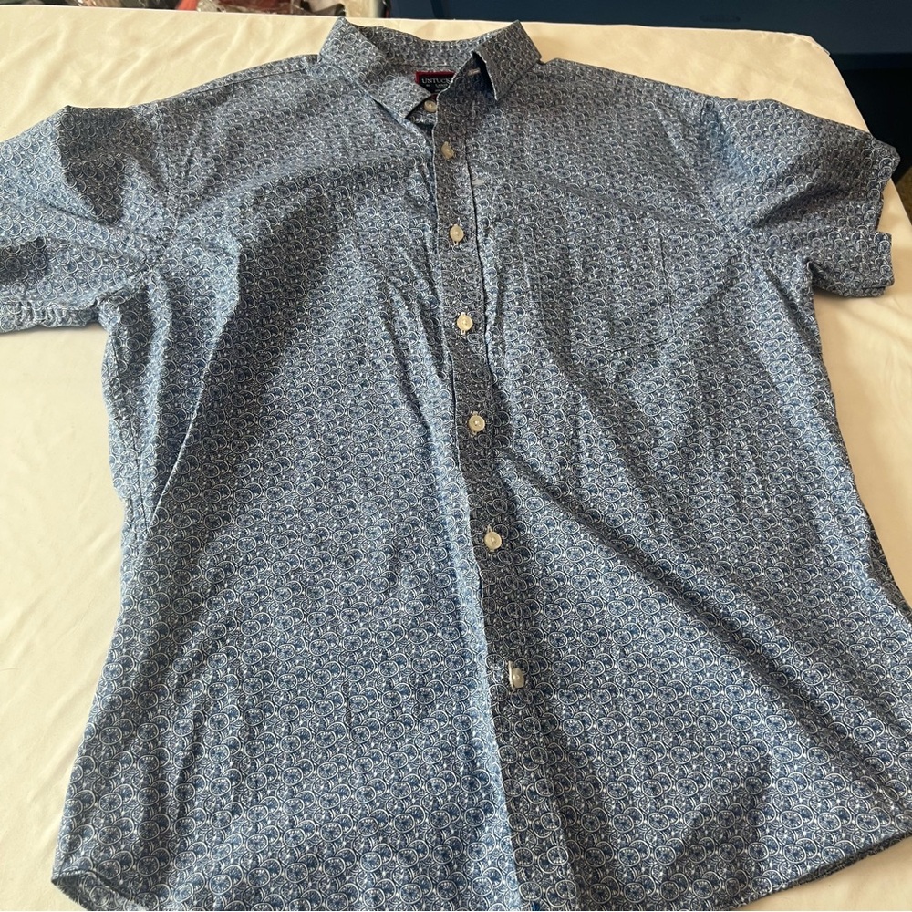 UNTUCKit Large Slim Fit Blue Citrus Print Button Down Shirt 100% Cotton
